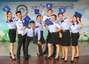 เรียนเรือสำราญ